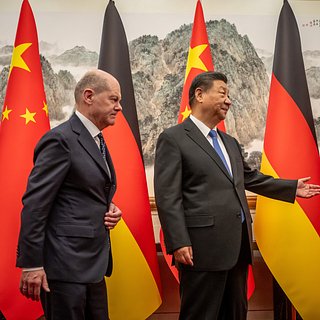 Си Цзиньпин встретился с Шольцем в Китае