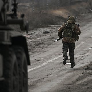 Военврач закрыл собой раненых солдат от удара дрона и спас пятерых бойцов