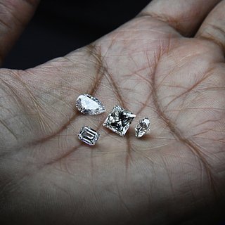 Бельгия возобновила ввоз алмазов из России после трехмесячного перерыва