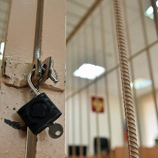 Россиянина осудили на 15 лет за госизмену и теракт на железнодорожном объекте