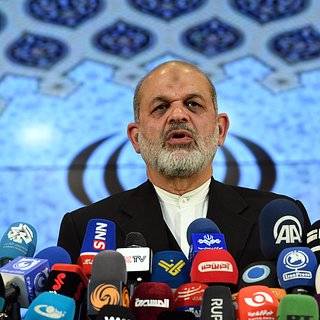 Иранского министра захотели арестовать за теракт 30-летней давности