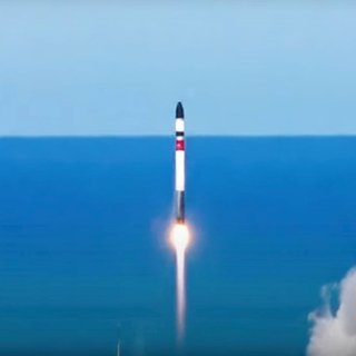 Rocket Lab запустила малый южнокорейский спутник Neonsat-1