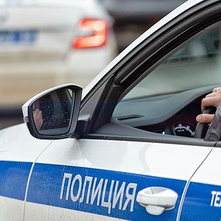 В отношении выстрелившего в упор в полицейского россиянина завели уголовное дело