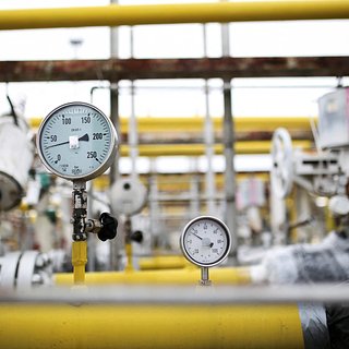 Европа стала ждать скачка цен на газ в случае запрета поставок СПГ из России