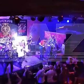 Появилось видео начала рейда силовиков на концерте «Коррозии металла»