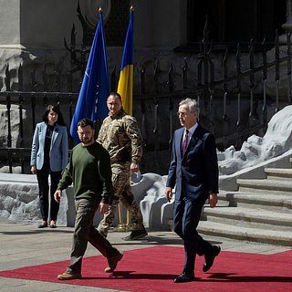 Генсек НАТО приехал в Киев с необъявленным визитом
