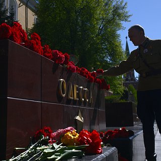 В России почтили память погибших в Доме профсоюзов в Одессе