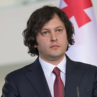 Премьер Грузии обвинил США в провоцировании революции в республике