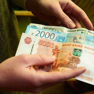 ЦБ сообщил об увеличении средней максимальной ставки по вкладам в рублях
