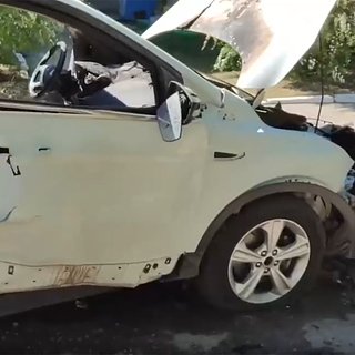 В Запорожье взорвали автомобиль сотрудника исправительной колонии