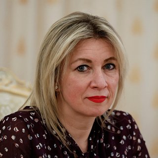 Захарова высмеяла заявление Зеленского об украинском шевроне на плече у Бога