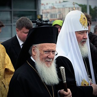Патриарх Константинопольский призвал к обмену пленными между Россией и Украиной