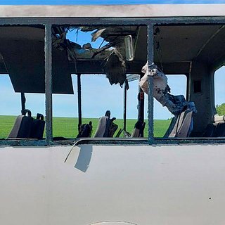 Появилось фото с места удара беспилотников по автобусам в Белгородской области