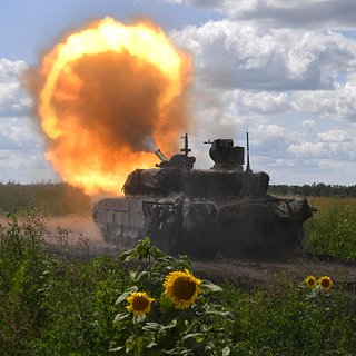 Российским военным передали танки Т-90М и Т-72Б3М