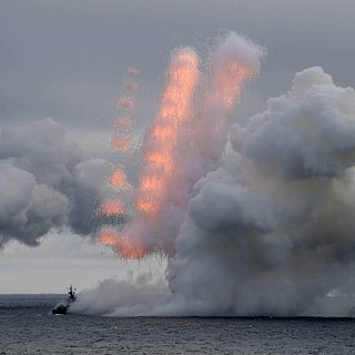 Песков связал ракетные учения ВС России с заявлениями Запада по Украине