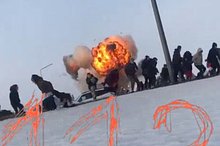 Появилось видео с атакованными дронами-камикадзе ВСУ под Белгородом автобусами