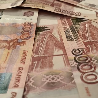 Коллекторы скупили у российских банков рекордно много долгов