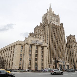 В МИД России пообещали давать отпор давлению Запада