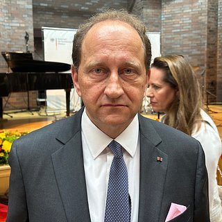Отозванный из России посол ФРГ вернулся в Германию
