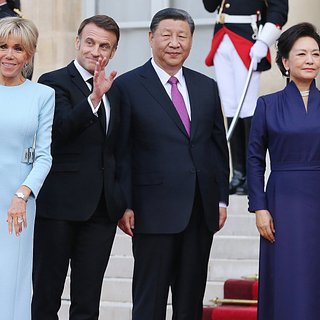 Во Франции заявили об унижении Макрона Си Цзиньпином