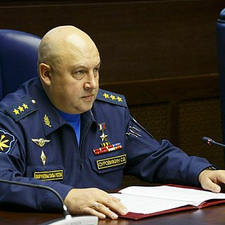 Окружение Суровикина отреагировало на информацию о его возвращении в Россию
