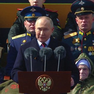 Путин заявил о попытках исказить правду о Второй мировой войне