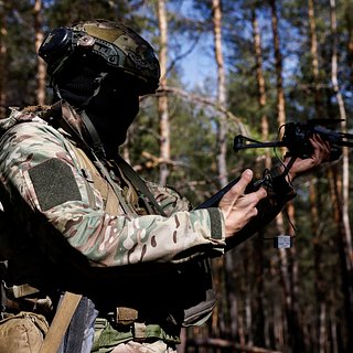 ВСУ сбросили взрывоопасный предмет на город в ДНР