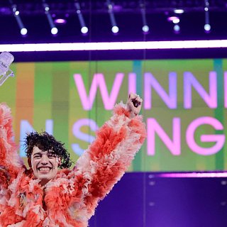 Победитель «Евровидения-2024» разбил награду, едва ее получив. Чем запомнился финал песенного конкурса?