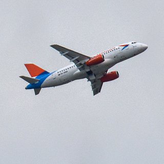 Самолет с россиянами на борту объявил сигнал срочности в небе